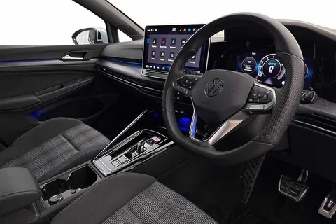 KW25ZXM Volkswagen Golf 1.5 TSI 272 GTE eHybrid 5dr DSG Thumbnail #6