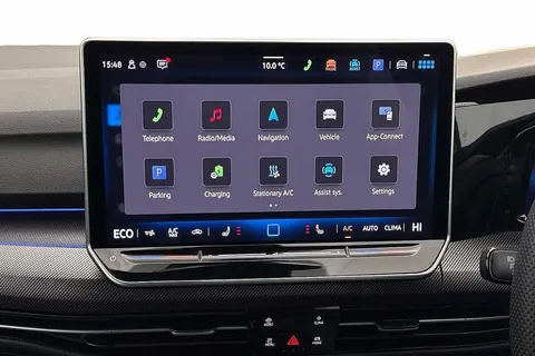 KW25ZXM Volkswagen Golf 1.5 TSI 272 GTE eHybrid 5dr DSG Thumbnail #12