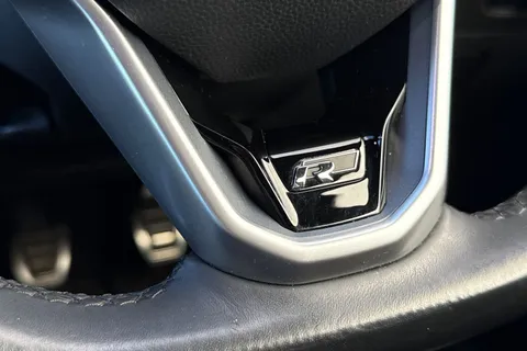 SD69SSX Volkswagen Passat 1.5 TSI EVO R-Line Euro 6 (s/s) 4dr Thumbnail #27