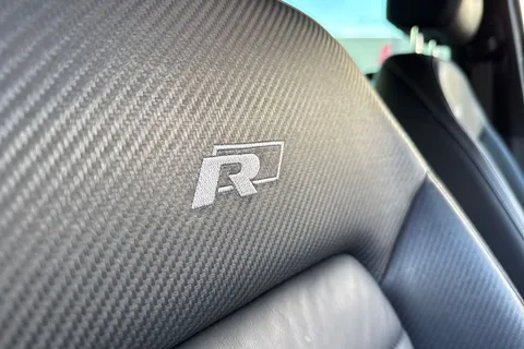 SD69SSX Volkswagen Passat 1.5 TSI EVO R-Line Euro 6 (s/s) 4dr Thumbnail #40