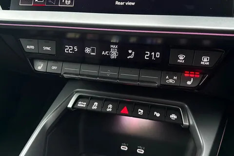 DN74GTU Audi RS 3 RS 3 TFSI Quattro Carbon Black 5dr S Tronic Thumbnail #21