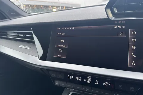 DN74GTU Audi RS 3 RS 3 TFSI Quattro Carbon Black 5dr S Tronic Thumbnail #36