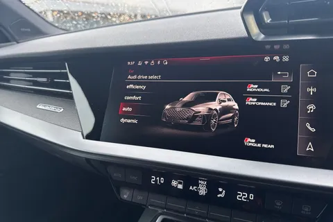 DN74GTU Audi RS 3 RS 3 TFSI Quattro Carbon Black 5dr S Tronic Thumbnail #41