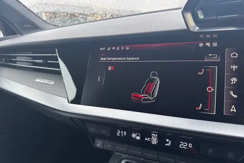 DN74GTU Audi RS 3 RS 3 TFSI Quattro Carbon Black 5dr S Tronic Thumbnail #44