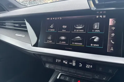 DN74GTU Audi RS 3 RS 3 TFSI Quattro Carbon Black 5dr S Tronic Thumbnail #50