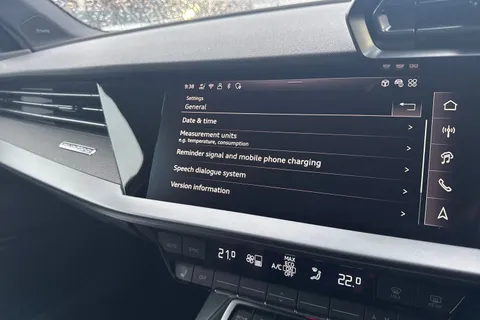 DN74GTU Audi RS 3 RS 3 TFSI Quattro Carbon Black 5dr S Tronic Thumbnail #52