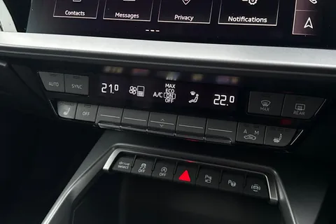 DN74GTU Audi RS 3 RS 3 TFSI Quattro Carbon Black 5dr S Tronic Thumbnail #56