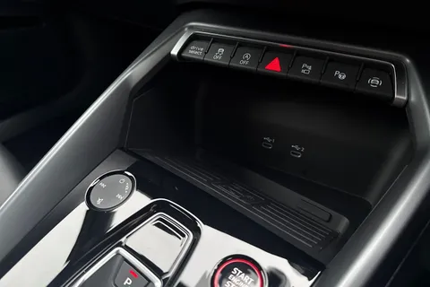 DN74GTU Audi RS 3 RS 3 TFSI Quattro Carbon Black 5dr S Tronic Thumbnail #57