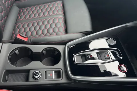 DN74GTU Audi RS 3 RS 3 TFSI Quattro Carbon Black 5dr S Tronic Thumbnail #58