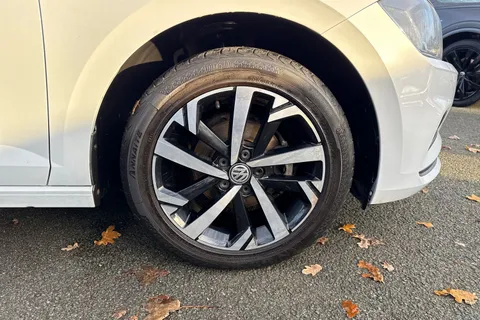 10 of 43 for Volkswagen Polo 1.0 TSI 95 Beats 5dr | Parking Sensors | Beats' Audio