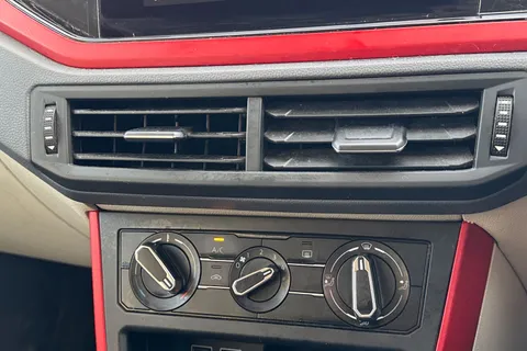 22 of 43 for Volkswagen Polo 1.0 TSI 95 Beats 5dr | Parking Sensors | Beats' Audio