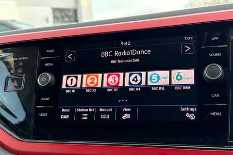 26 of 43 for Volkswagen Polo 1.0 TSI 95 Beats 5dr | Parking Sensors | Beats' Audio