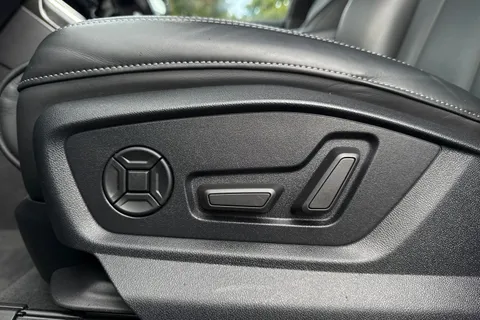 PL21OTA Audi Q7 Black Edition 50 TDI quattro 286 PS tiptronic Thumbnail #34