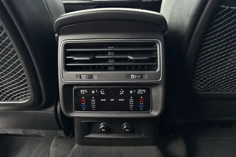 PL21OTA Audi Q7 Black Edition 50 TDI quattro 286 PS tiptronic Thumbnail #35