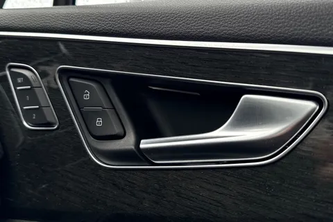 PL21OTA Audi Q7 Black Edition 50 TDI quattro 286 PS tiptronic Thumbnail #37