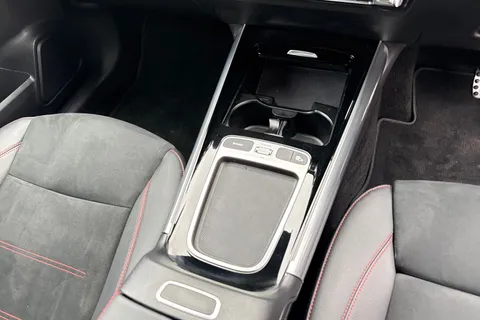 LT25UWO Mercedes-Benz Eqa EQA 250+ 70.5kWh AMG Line (Executive) Auto 5dr Thumbnail #22