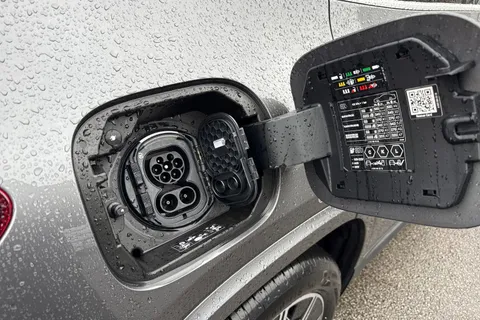 LT25UWO Mercedes-Benz Eqa EQA 250+ 70.5kWh AMG Line (Executive) Auto 5dr Thumbnail #27