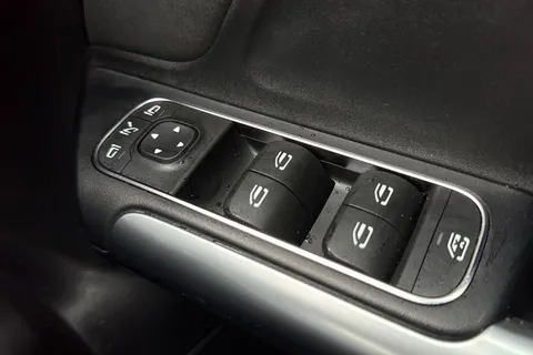 LT25UWO Mercedes-Benz Eqa EQA 250+ 70.5kWh AMG Line (Executive) Auto 5dr Thumbnail #38