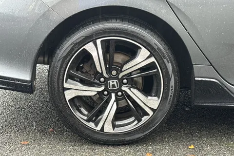 CSZ8680 Honda Civic 1.5 VTEC Turbo Sport 5dr Thumbnail #13