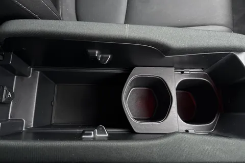 CSZ8680 Honda Civic 1.5 VTEC Turbo Sport 5dr Thumbnail #41