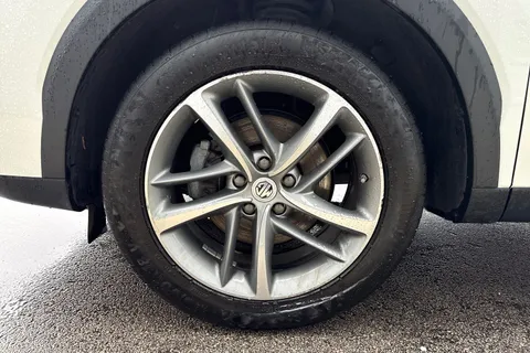 LV72UCR MG Mg Hs 1.5 T-GDI Exclusive DCT Euro 6 (s/s) 5dr Thumbnail #12