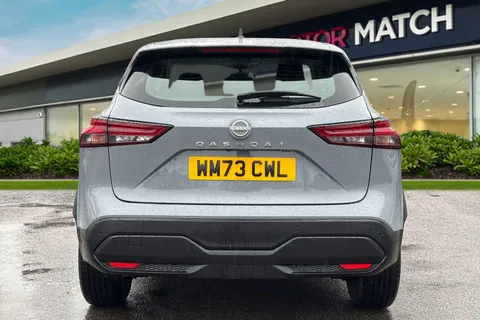 WM73CWL Nissan Qashqai 1.3 DIG-T MHEV Acenta Premium XTRON Euro 6 (s/s) 5dr Thumbnail #4