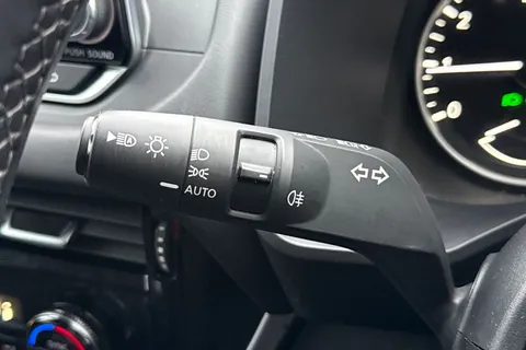 WM73CWL Nissan Qashqai 1.3 DIG-T MHEV Acenta Premium XTRON Euro 6 (s/s) 5dr Thumbnail #38