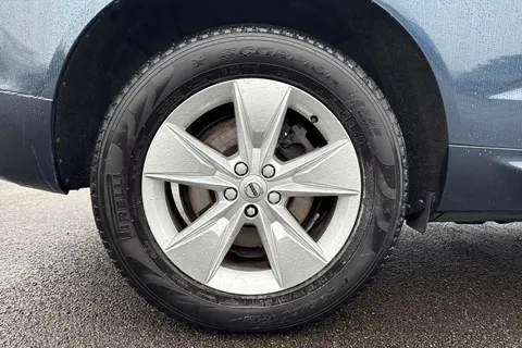 YE21CFW Volvo Xc60 2.0 B4 MHEV Momentum Auto AWD Euro 6 (s/s) 5dr Thumbnail #10