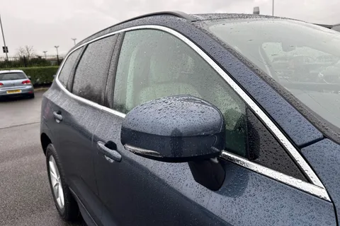 YE21CFW Volvo Xc60 2.0 B4 MHEV Momentum Auto AWD Euro 6 (s/s) 5dr Thumbnail #27