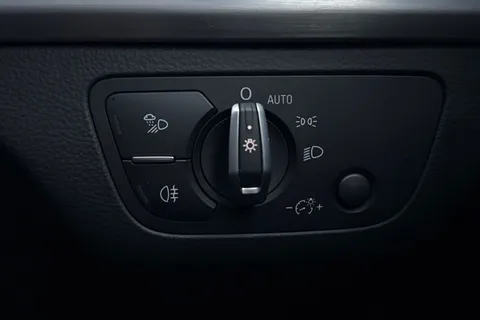 NV19EDC Audi Q5 S line 40 TDI quattro 190 PS S tronic Thumbnail #28