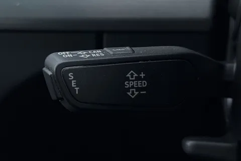 NV19EDC Audi Q5 S line 40 TDI quattro 190 PS S tronic Thumbnail #29