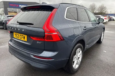 YE21CFW Volvo Xc60 2.0 B4 MHEV Momentum Auto AWD Euro 6 (s/s) 5dr Thumbnail #33