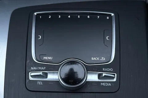 NV19EDC Audi Q5 S line 40 TDI quattro 190 PS S tronic Thumbnail #37