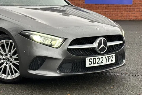 SD22YPZ Mercedes-Benz A Class 1.3 A200 Sport Edition (Executive) 7G-DCT Euro 6 (s/s) 4dr Thumbnail #9