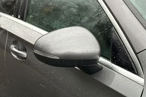 SD22YPZ Mercedes-Benz A Class 1.3 A200 Sport Edition (Executive) 7G-DCT Euro 6 (s/s) 4dr Thumbnail #27