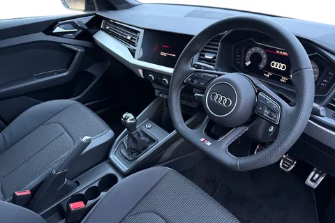  Audi A1 1.0 TFSI 30 Black Edition Sportback Euro 6 (s/s) 5dr Thumbnail #14