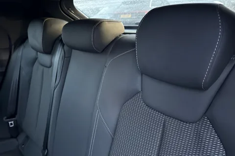  Audi A1 1.0 TFSI 30 Black Edition Sportback Euro 6 (s/s) 5dr Thumbnail #19