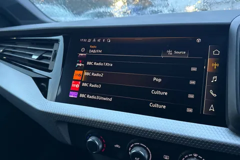  Audi A1 1.0 TFSI 30 Black Edition Sportback Euro 6 (s/s) 5dr Thumbnail #33