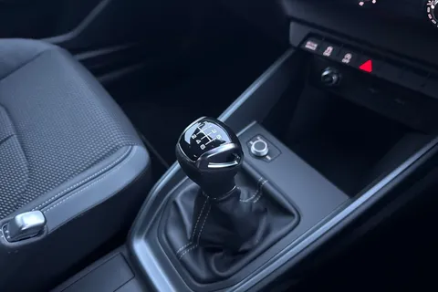  Audi A1 1.0 TFSI 30 Black Edition Sportback Euro 6 (s/s) 5dr Thumbnail #54