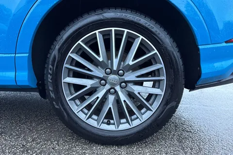 12 of 43 for Audi Q3 S line 35 TFSI 150 PS 6-speed