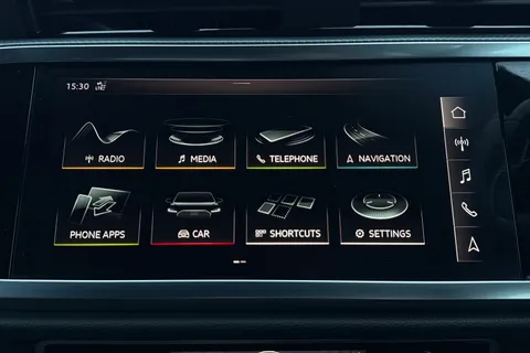 16 of 43 for Audi Q3 S line 35 TFSI 150 PS 6-speed