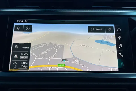 35 of 43 for Audi Q3 S line 35 TFSI 150 PS 6-speed