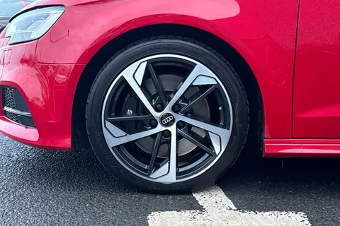 AP19OEO Audi S3 S3 TFSI 300 Quattro Black Edition 5dr S Tronic Thumbnail #11