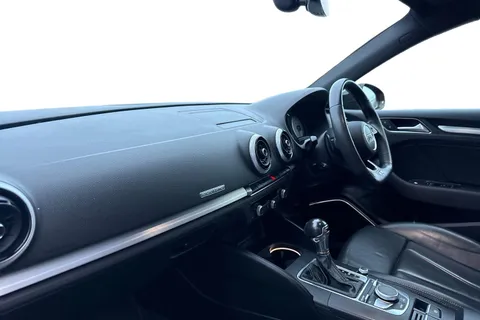 AP19OEO Audi S3 S3 TFSI 300 Quattro Black Edition 5dr S Tronic Thumbnail #15