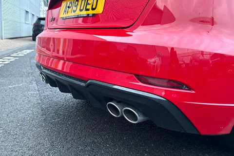 AP19OEO Audi S3 S3 TFSI 300 Quattro Black Edition 5dr S Tronic Thumbnail #32