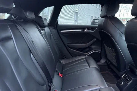 AP19OEO Audi S3 S3 TFSI 300 Quattro Black Edition 5dr S Tronic Thumbnail #37