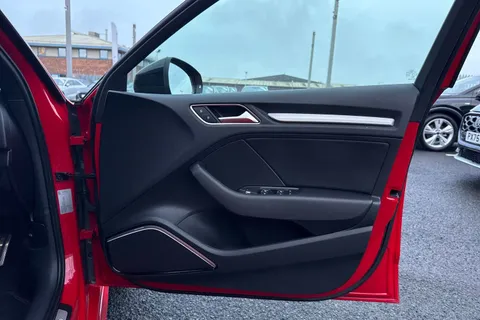 AP19OEO Audi S3 S3 TFSI 300 Quattro Black Edition 5dr S Tronic Thumbnail #46