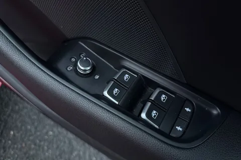 AP19OEO Audi S3 S3 TFSI 300 Quattro Black Edition 5dr S Tronic Thumbnail #47