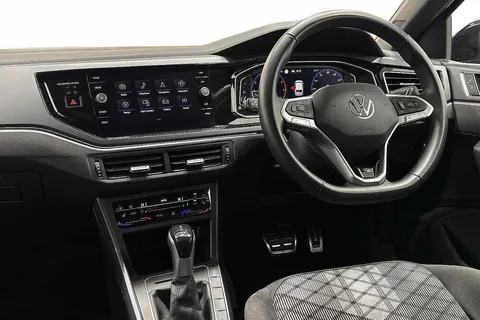 KM74JDK Volkswagen Polo 1.0 TSI 115 Black Edition 5dr DSG Thumbnail #2