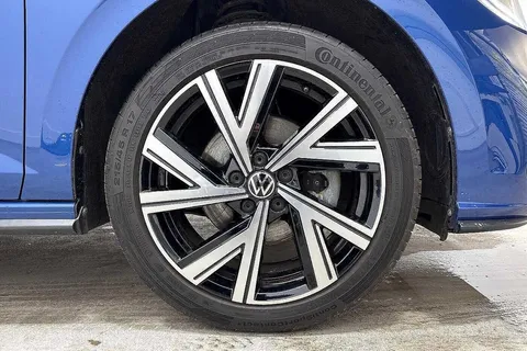 KM74JDK Volkswagen Polo 1.0 TSI 115 Black Edition 5dr DSG Thumbnail #5